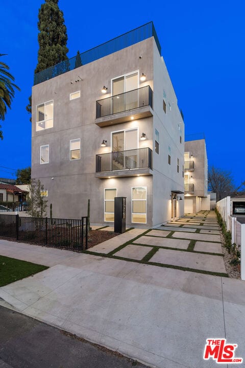 Building Photo - 5722 Fulcher Ave