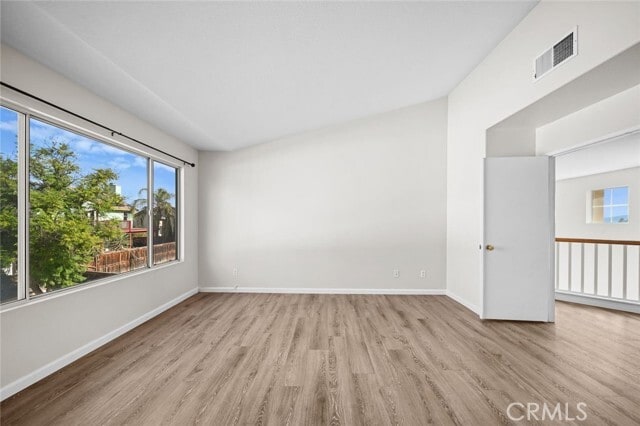 Building Photo - 15154 Biarritz St