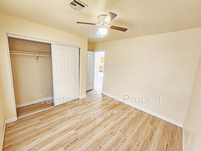 Building Photo - 1081 Marne Ct