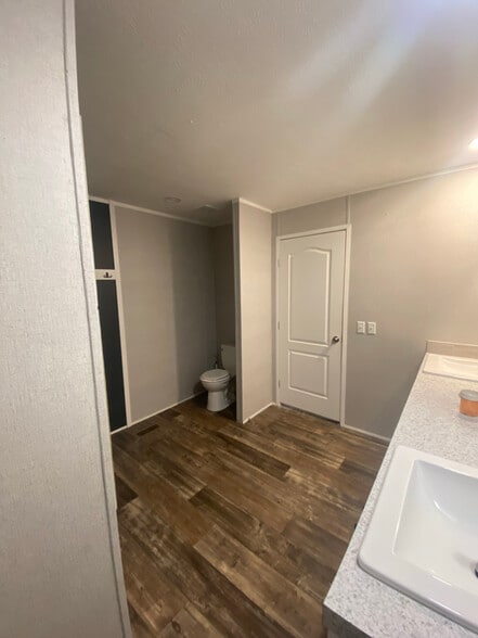 Building Photo - 111 Audubon Ave