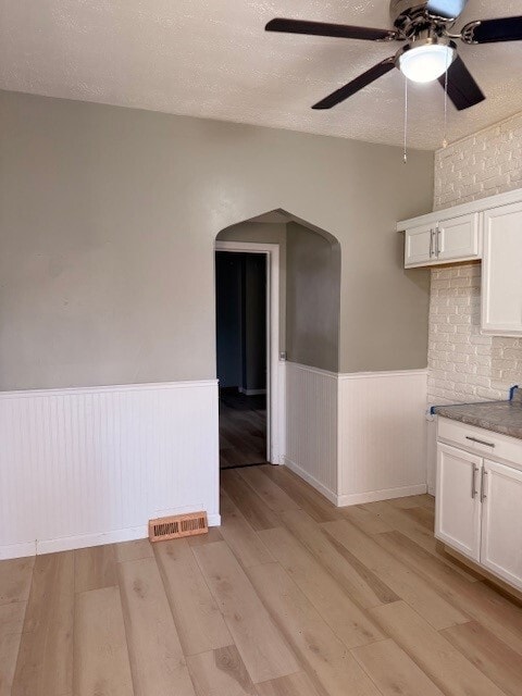 Building Photo - 442 E Central