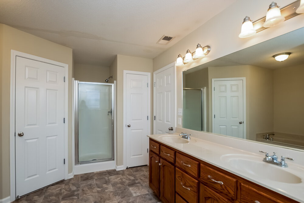 Building Photo - 8124 Loden Cove
