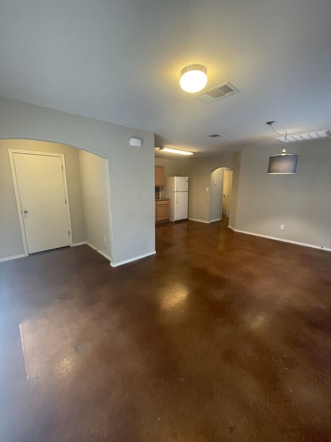 Building Photo - 4504 Secure Ln
