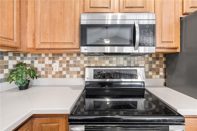 Building Photo - 474 Glenn Villa Ln