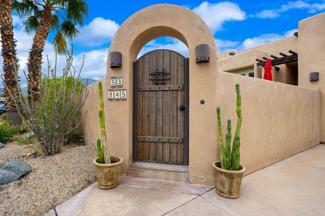 Building Photo - 53845 Avenida Alvarado