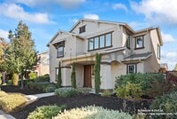 Building Photo - 2342 Augusta Ave