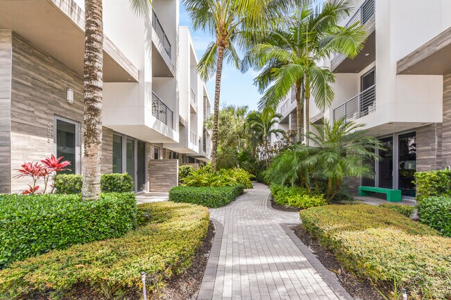 Building Photo - 4030 NW 18th Way