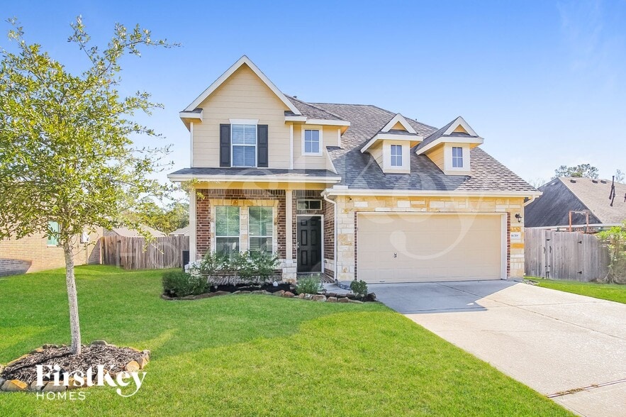 Building Photo - 16318 River Wood Ct