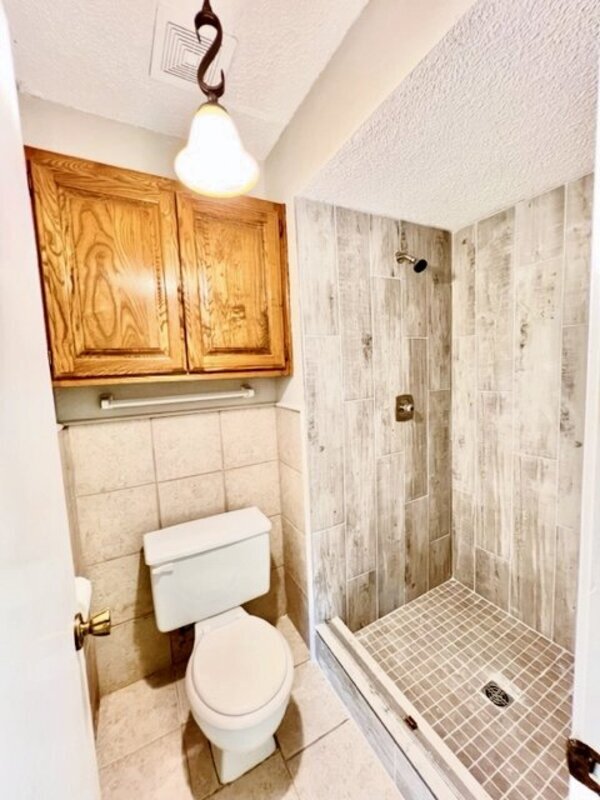 Building Photo - 6809 S 29th W Ave