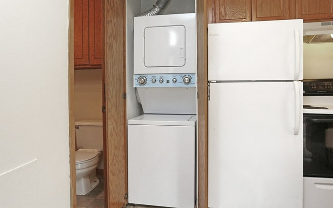 Washer-and-Dryer.jpg - The Lofts of Sand Creek