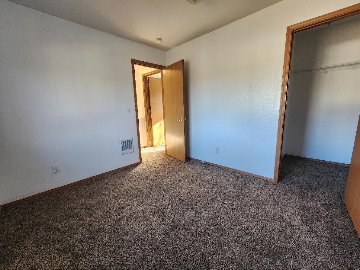 Building Photo - 311 N Handy St