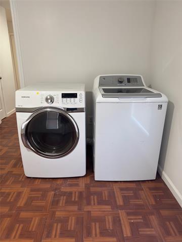 Building Photo - 3110 Roby St