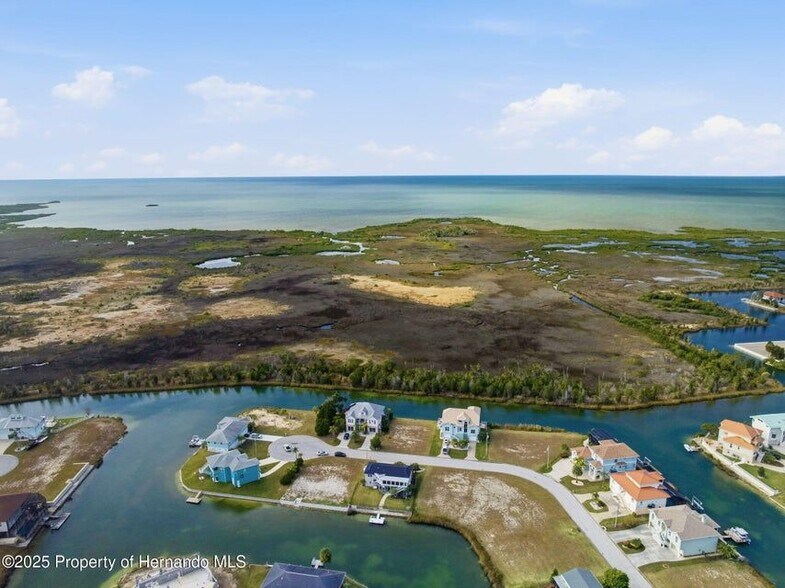 Building Photo - 3366 Bluefish Dr