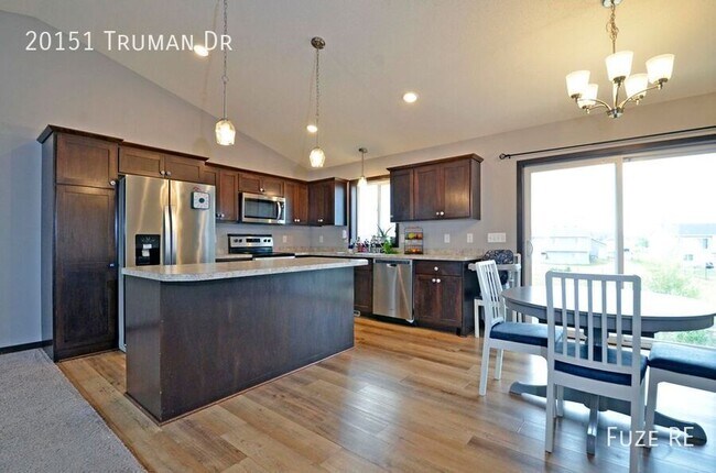 Building Photo - 20151 Truman Dr