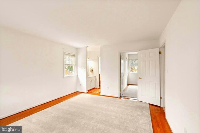 Building Photo - 7109 Davis Ct