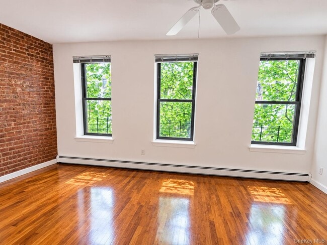 Building Photo - 164 W 122nd St