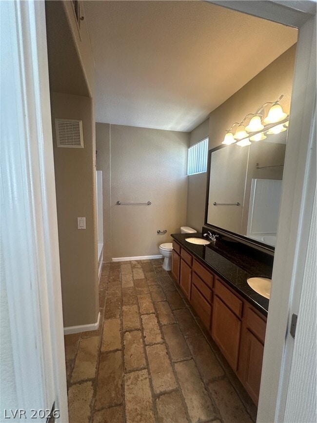 Building Photo - 10237 King Henry Ave