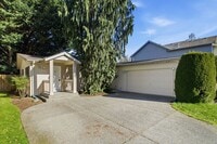 Building Photo - Charming 3 bed/1bath Lynnwood Home