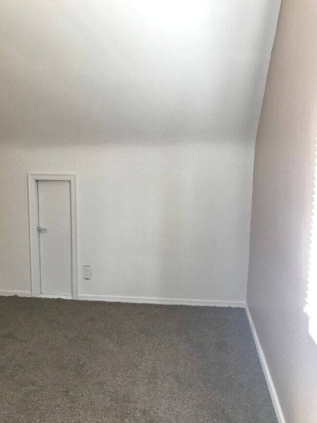 Building Photo - 7265 Braile St