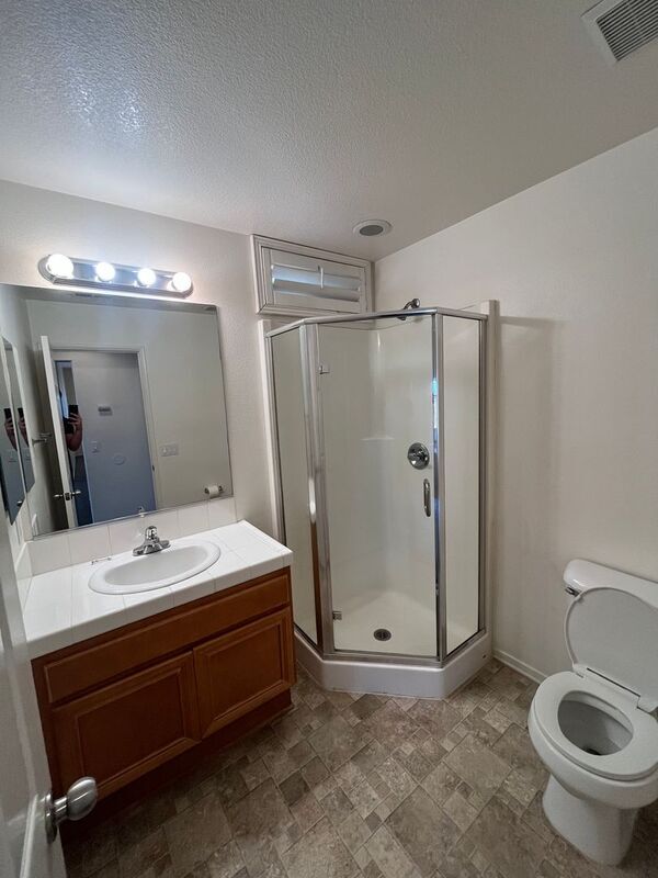 Building Photo - 35736 Emily Ave