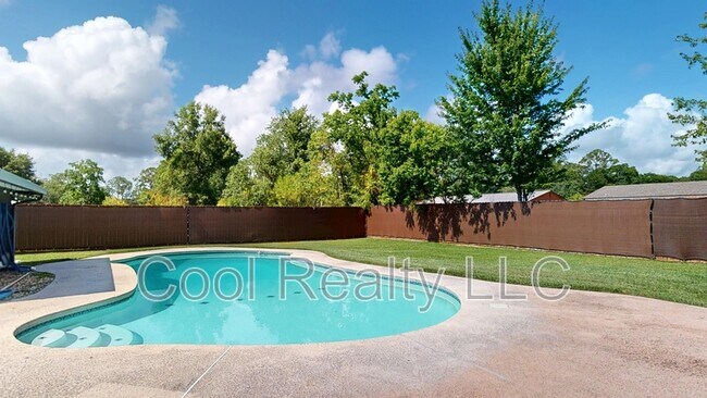 Building Photo - 1648 Rhonda Dr