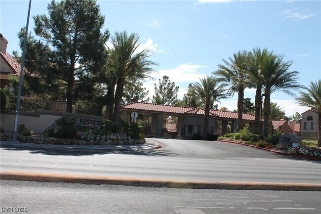 Building Photo - 2200 S Fort Apache Rd