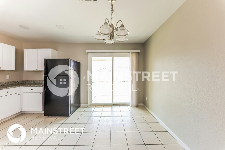 Building Photo - 12804 N B St