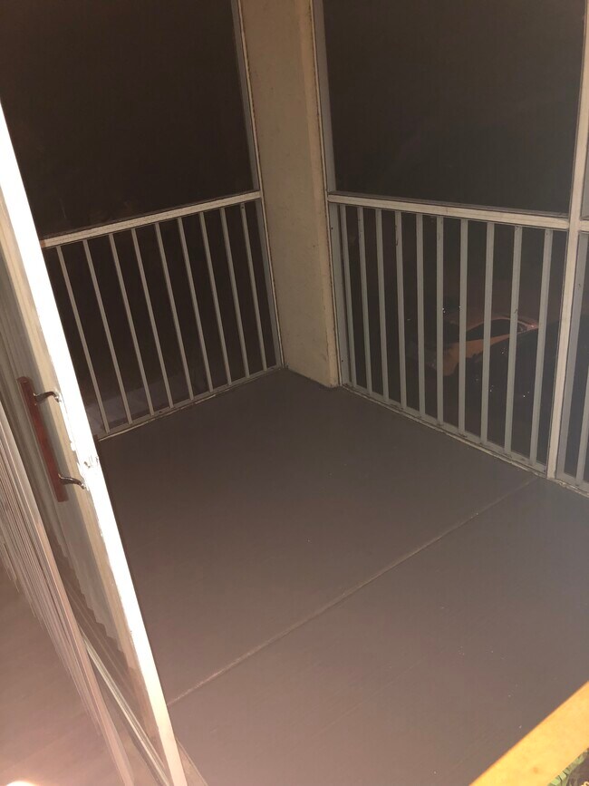 Building Photo - 8939 Latrec Ave