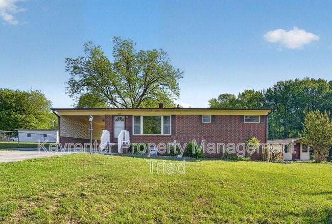 Building Photo - 402 Rand Blvd