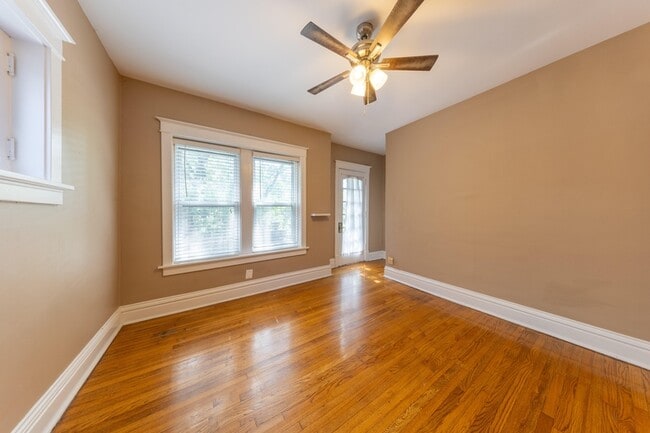 Building Photo - 2009 Maury Ave