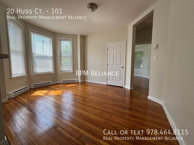 Building Photo - 20 Huss Ct