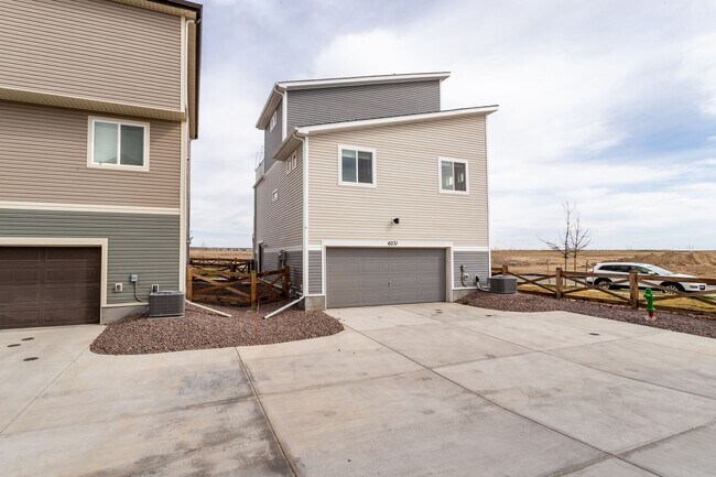 Building Photo - Stylish Three-Level Home in Banning Lewis Ranch!!