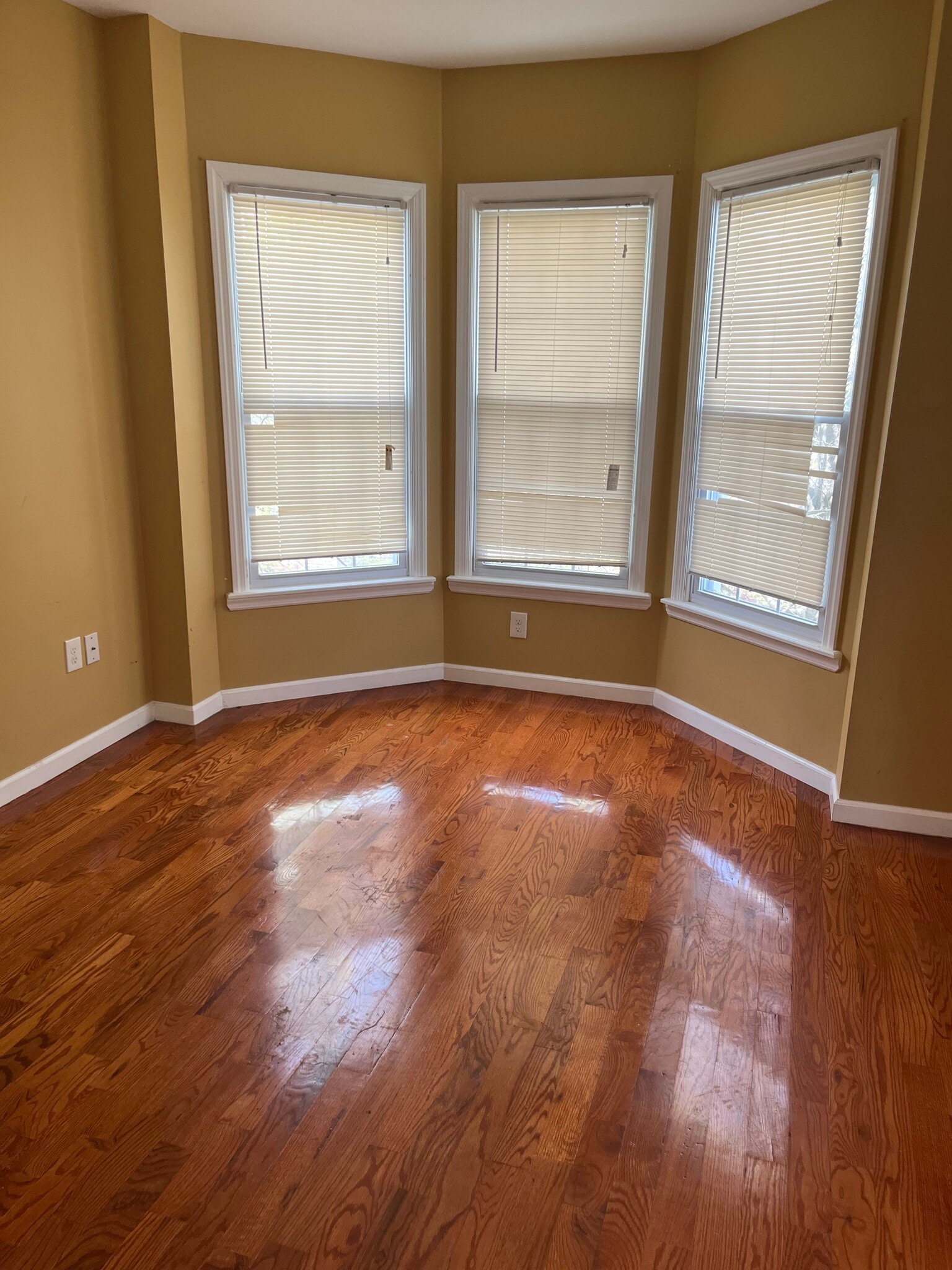 3rd Floor - 69 N 13th St