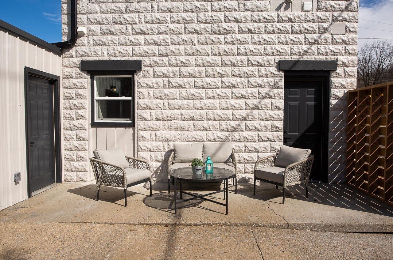 Building Photo - 2287 Segwun Ave SE