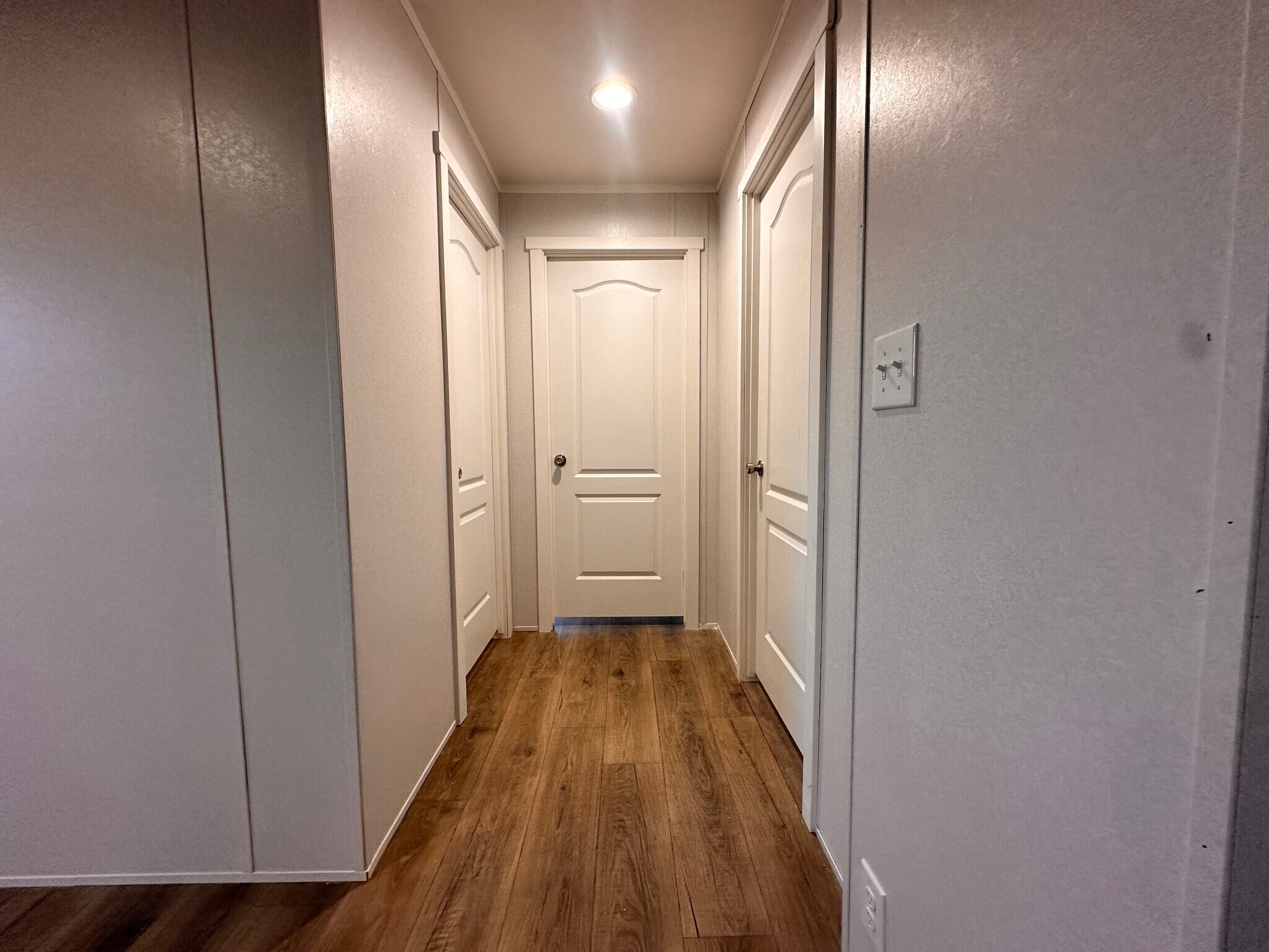 Building Photo - 18 Jubilee St