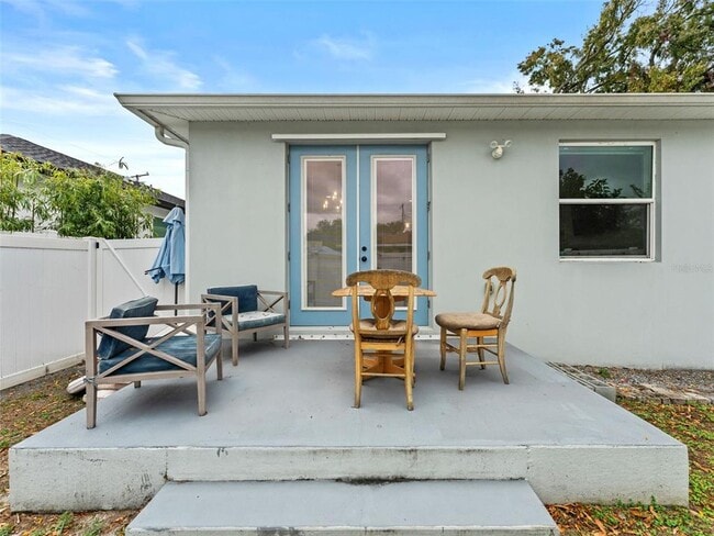 Building Photo - 3103 W Leroy St