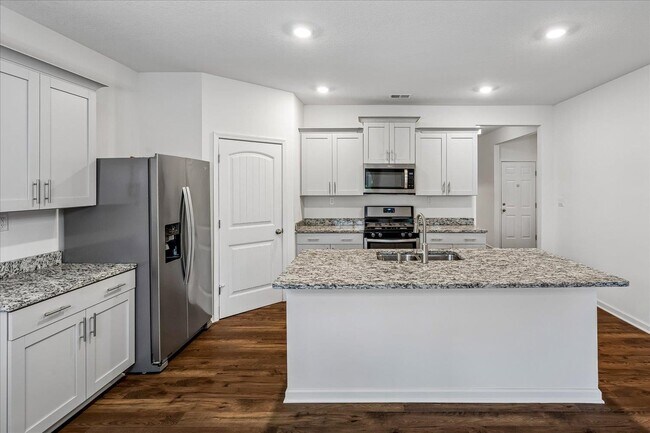 Building Photo - 4786 Barrett Oaks Dr