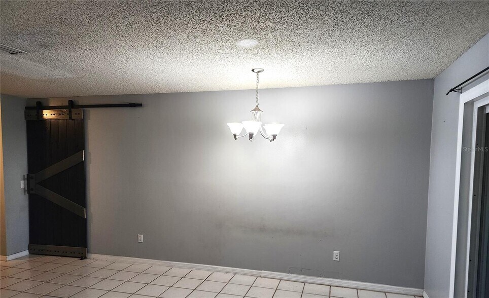 Building Photo - 2033 Quintilis Ct