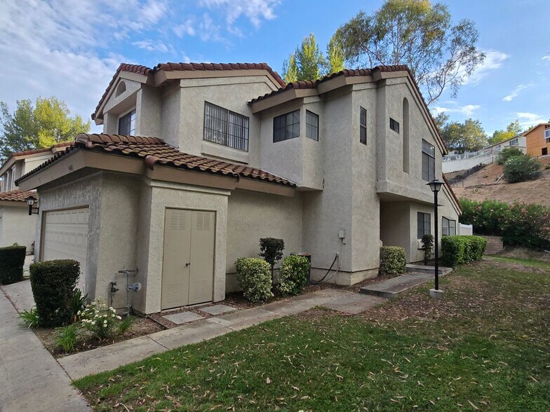 Building Photo - 1405 Bodega Way