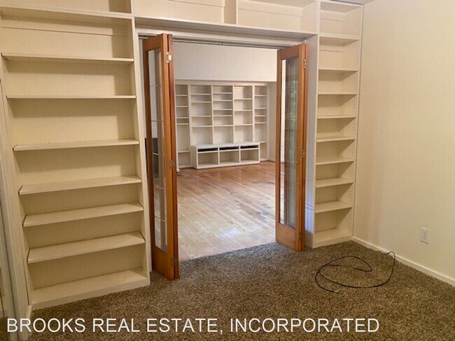 Building Photo - 3 br, 2 bath House - 116 Sharps Road