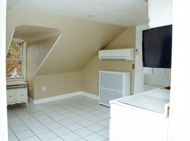 Building Photo - 25 Baltimore St