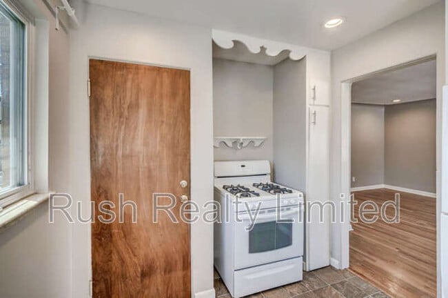 Building Photo - 1306 Wolff St