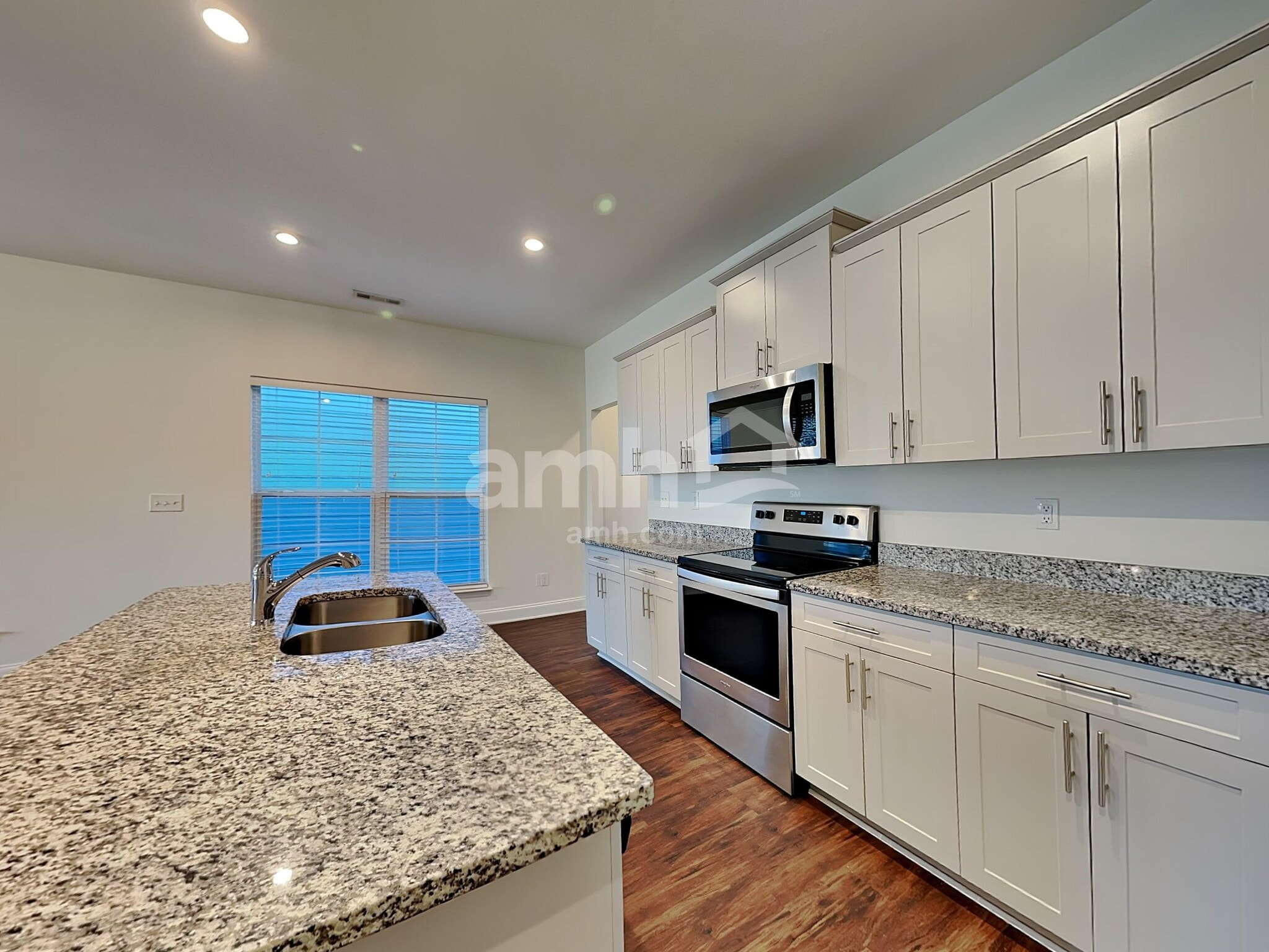 Building Photo - 5500 Central Grove Sq