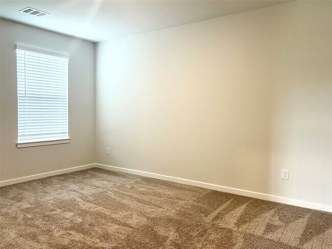 Building Photo - 8475 Harrington Grv Trl