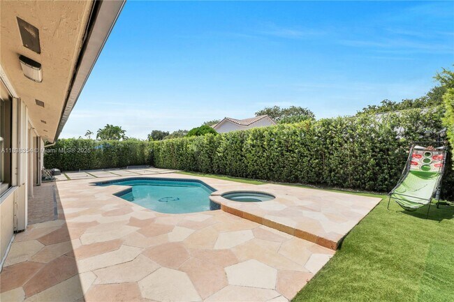 Building Photo - 8482 NW 166th Terrace