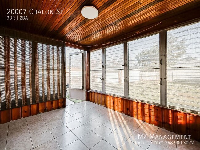 Building Photo - 20007 Chalon St