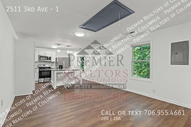 Building Photo - 2511 3rd Ave