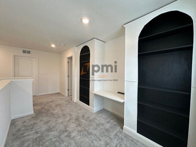 Building Photo - 1765 E 110th Pl