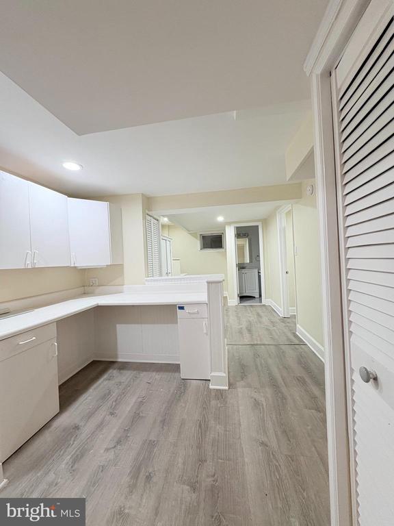 Building Photo - 1800 Cody Dr