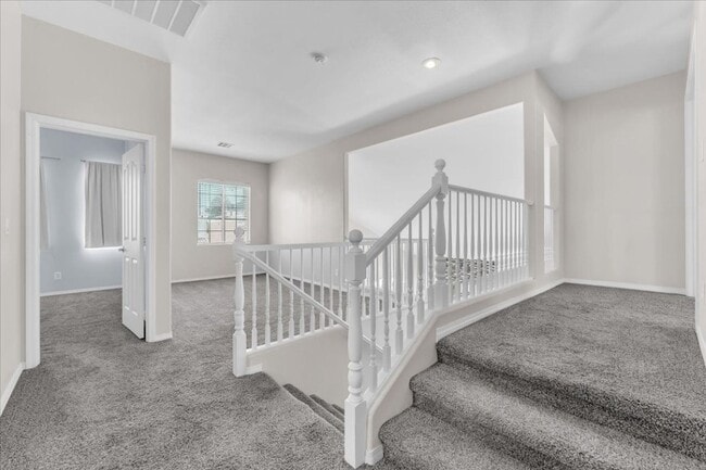 Building Photo - 7237 Buglehorn St